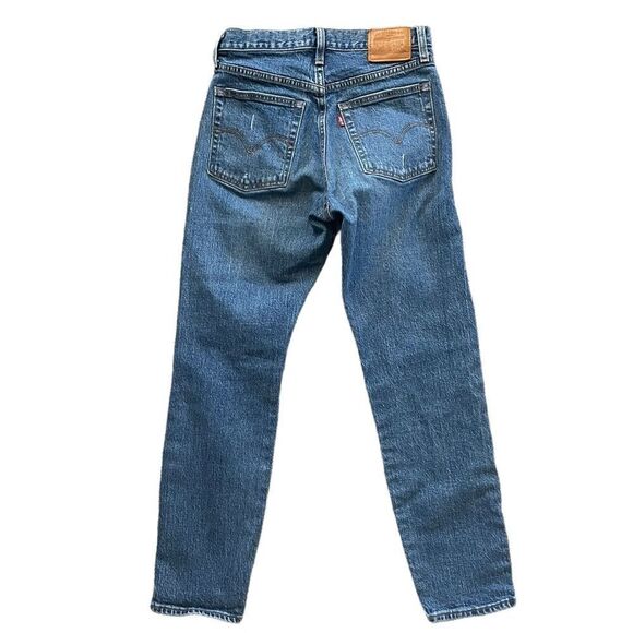 LEVI'S WEDGIE JEANS Distressed Size 26 - Picture 2 of 6